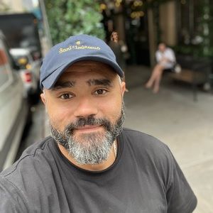 Meet your Posher, Diego